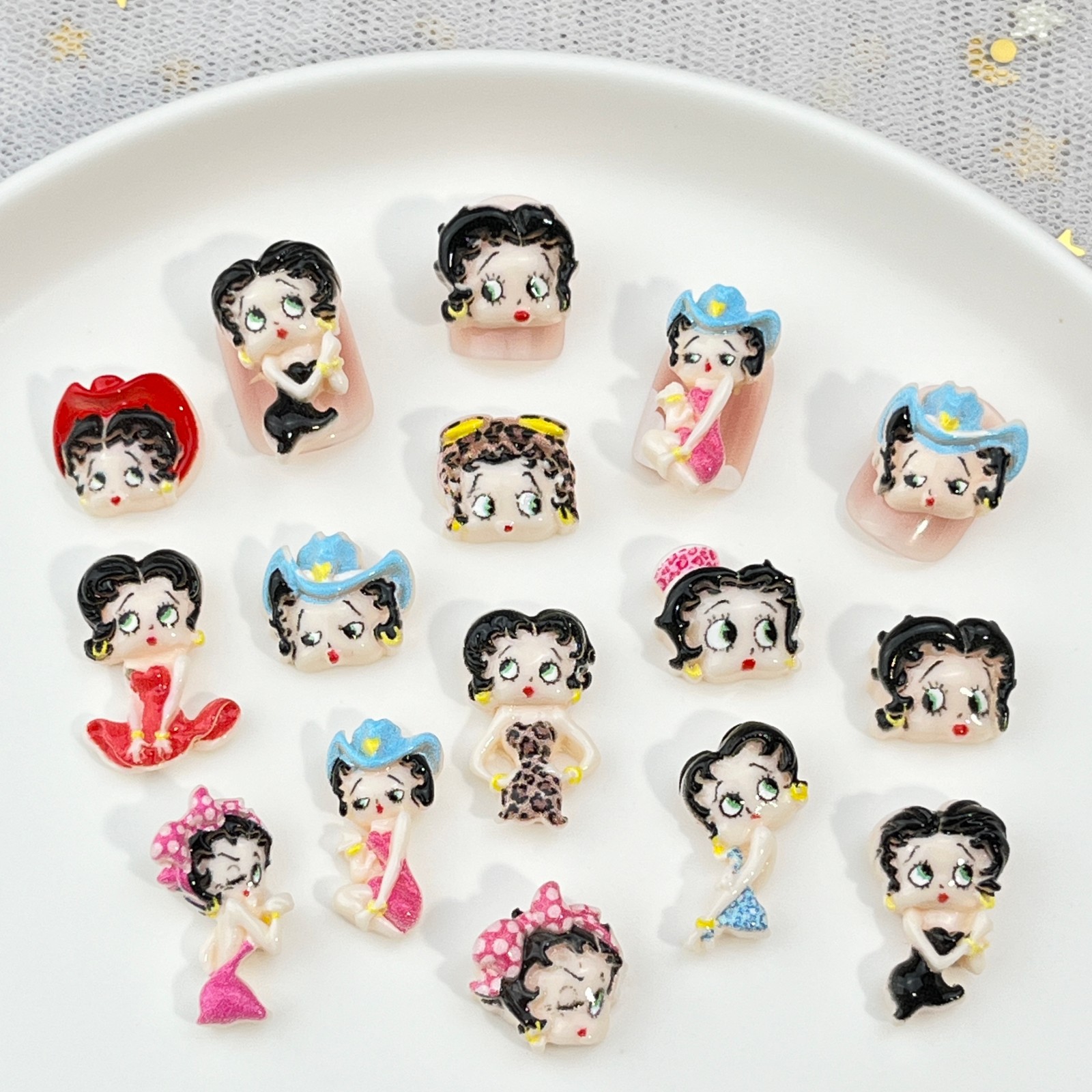 100 stuks Cartoon Betty Nagelk - Nail Art recensie en prijs